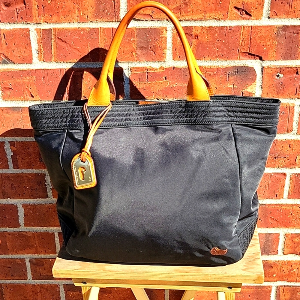 Dooney and Bourke Satchel Bag